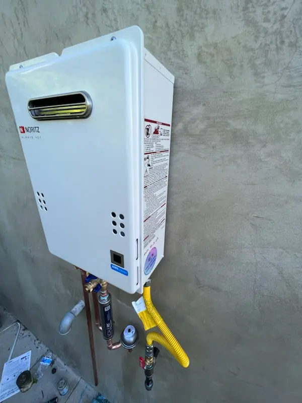 Tankless water heater installation for Lake Sarasota homes